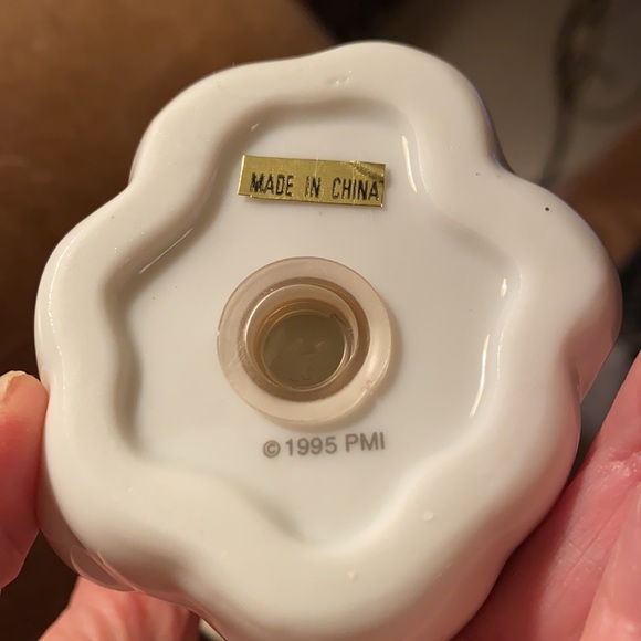 1995 Girl Angel On Cloud Salt & Pepper Shakers Precious Moments - Picture 5 of 10